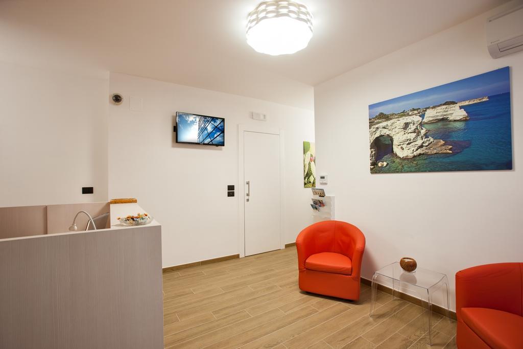 La Casa Del Turista Bed & Breakfast Gallipoli Exterior photo
